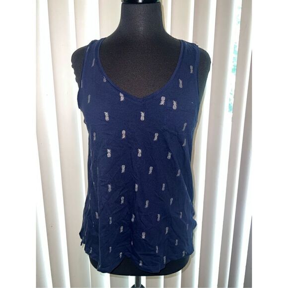 Old Navy Tank Top - Picture 1 of 4